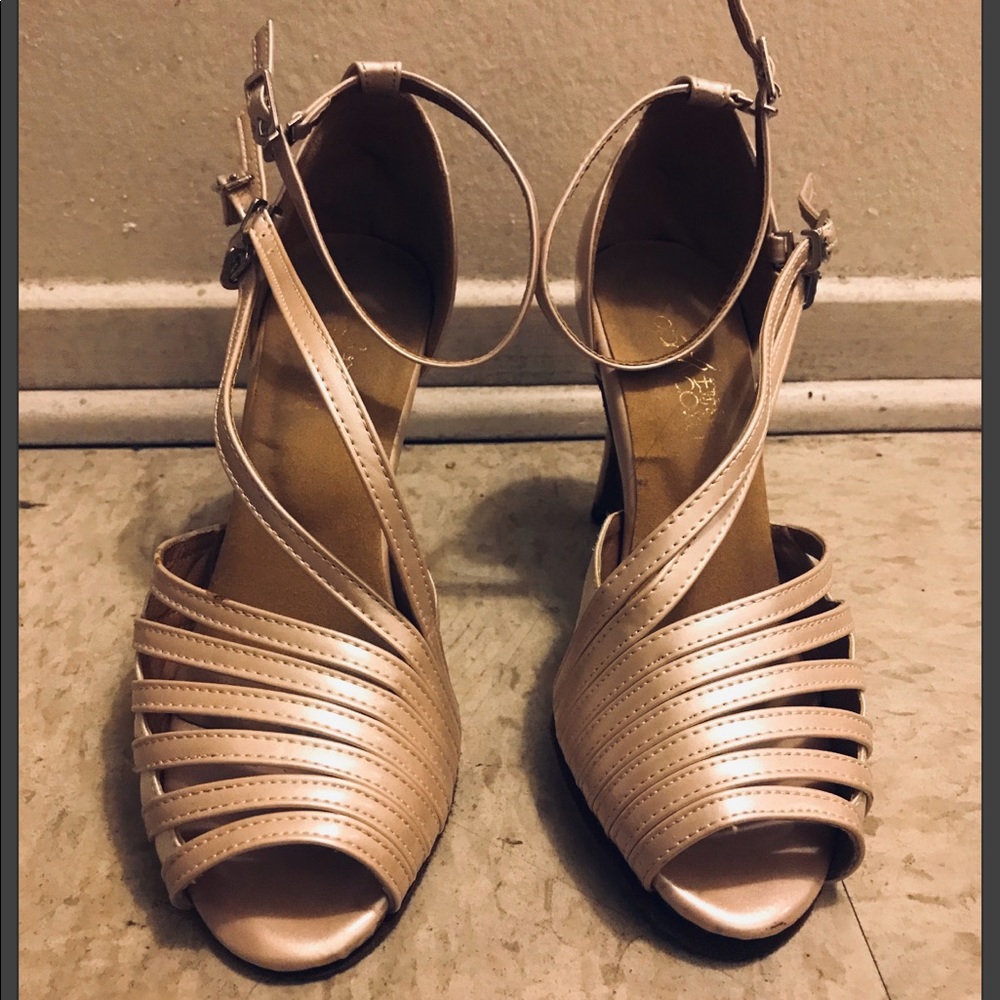 Latin heels